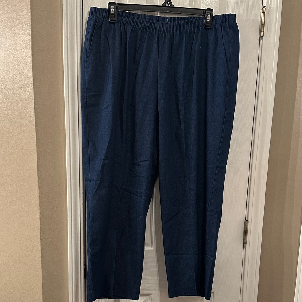 Alfred Dunner women's Dark Blue Jean like material